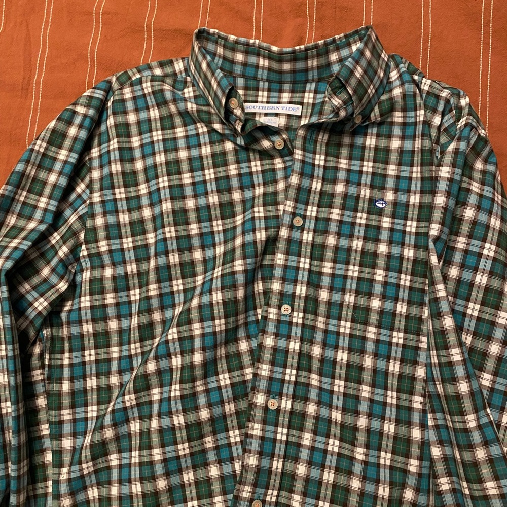 Southern Tide dress shirt